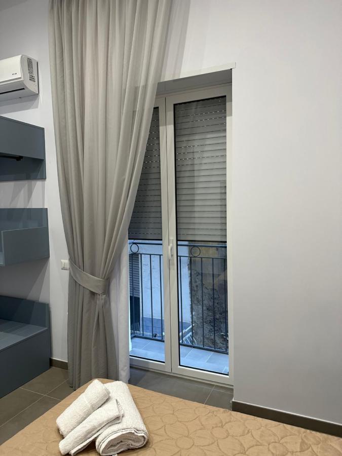 נאפולי Casa Vacanze Sant'Agostino מראה חיצוני תמונה